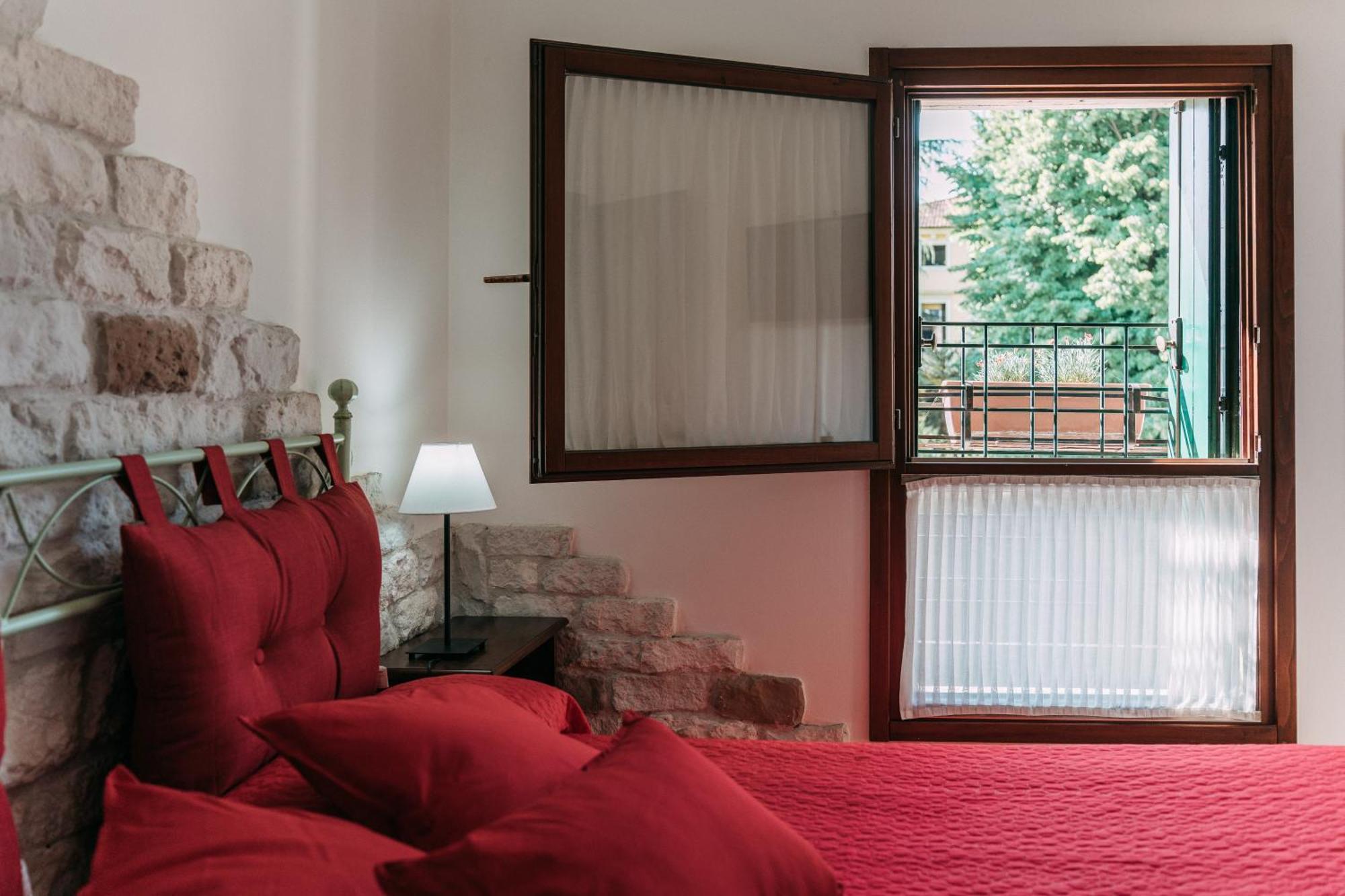 Palladio Apartment - Vista Fiume, In Centro Con Garage ヴィチェンツァ エクステリア 写真